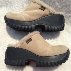 VTG 90s Rocket Dog Suede Fleece lined Clog Mules